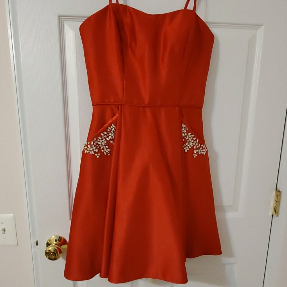 ❤️Sold❤️Red dreas - Picture 2 of 7